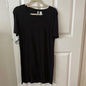 H&M black tshirt dress size XS (fits more like a small)